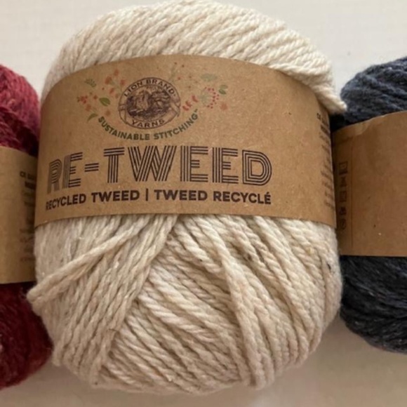 Lion Brand Re-Tweed Yarn 3 skeins Vineyard Wine, Hay & Dutch Blue - Picture 3 of 7